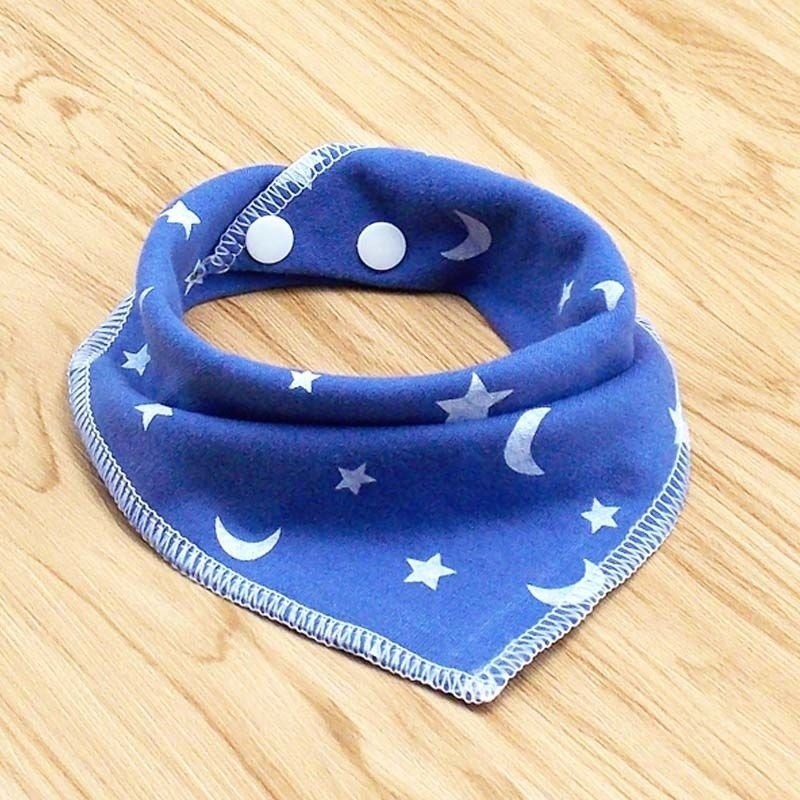 Cat and dog triangle scarf