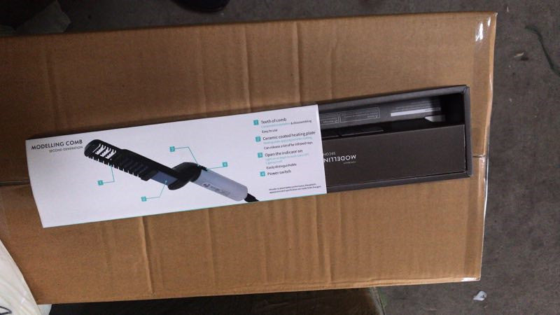 Korean Men'S Oil Head Hairdressing Comb New Style Men'S And Women'S Straight Hair Comb Styling Comb Electric Hairdresser