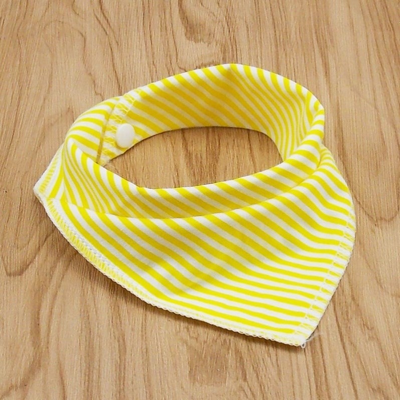 Cat and dog triangle scarf