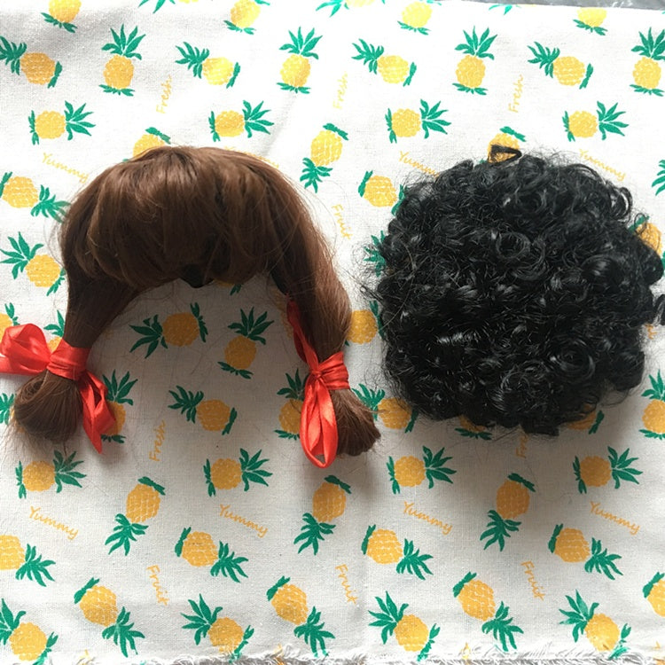 Pet dog and cat turned wig