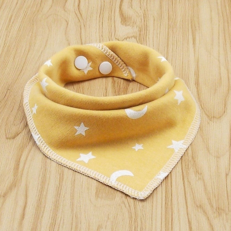 Cat and dog triangle scarf