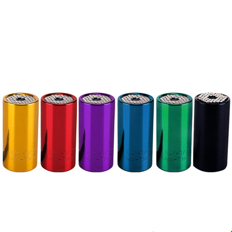 Universal socket