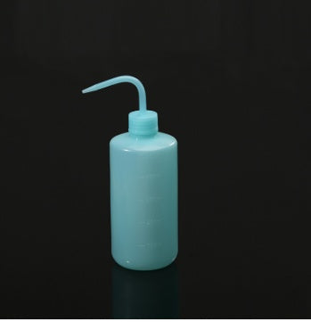 Spot 250ml squeeze watering can watering can