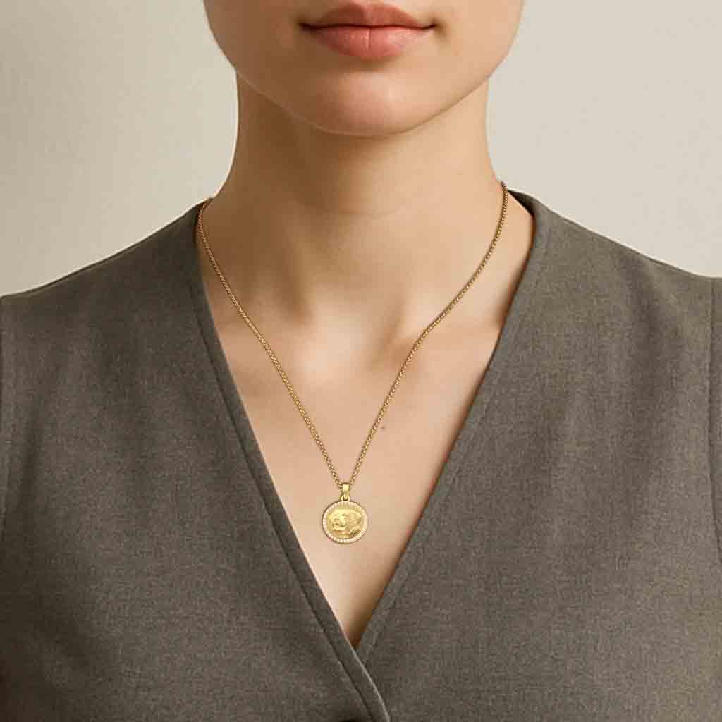 Momenta – Relief Halo Pendant