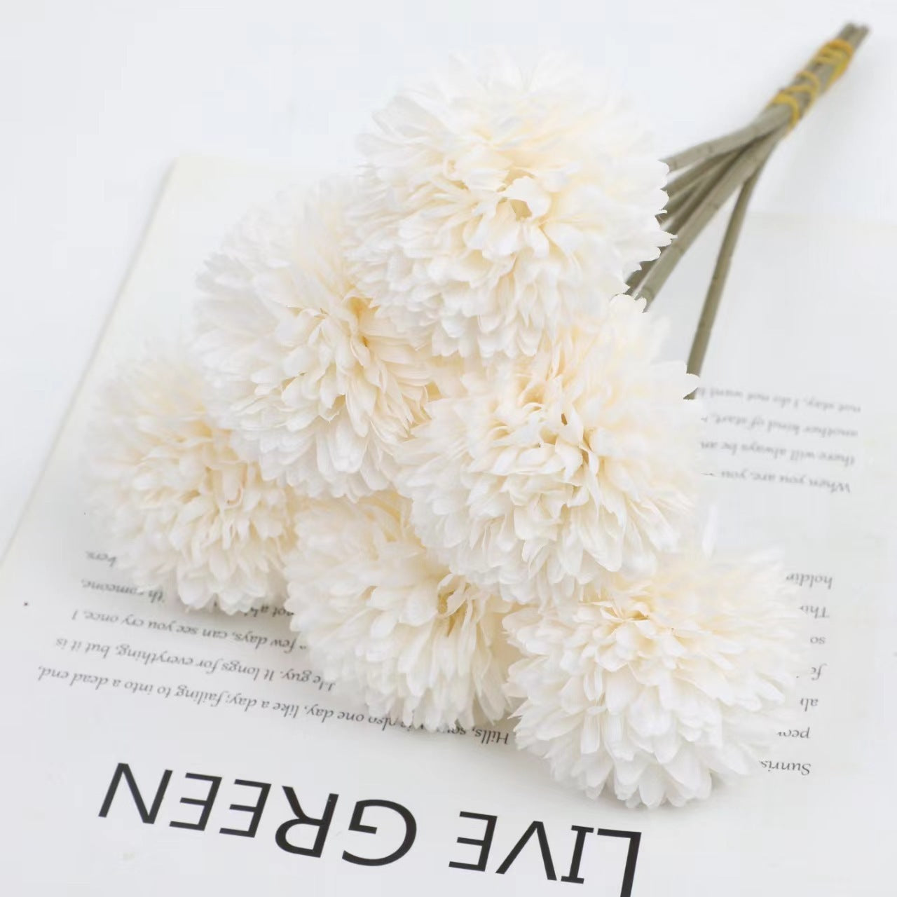 Creative And Versatile Wedding Dandelion Simulation Flower