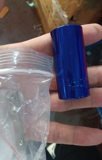 Universal socket