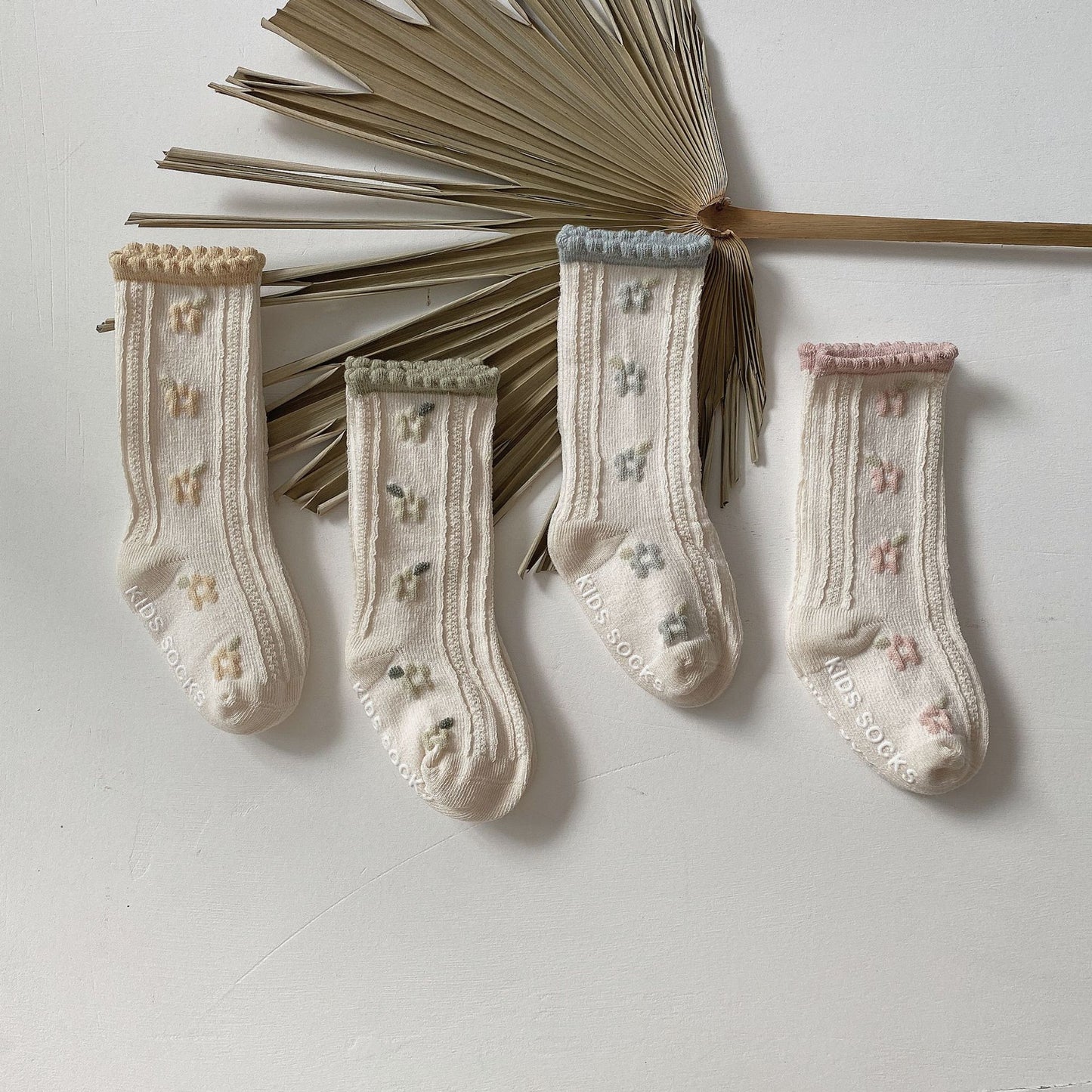 Fashion Personality Children's Floral Socks Suit