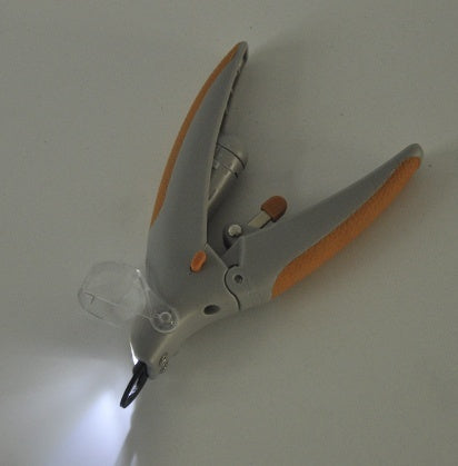 Dogs And Cats With Light Nail Scissors TV Blood Line Imitation Blood Position Nail Trimmer