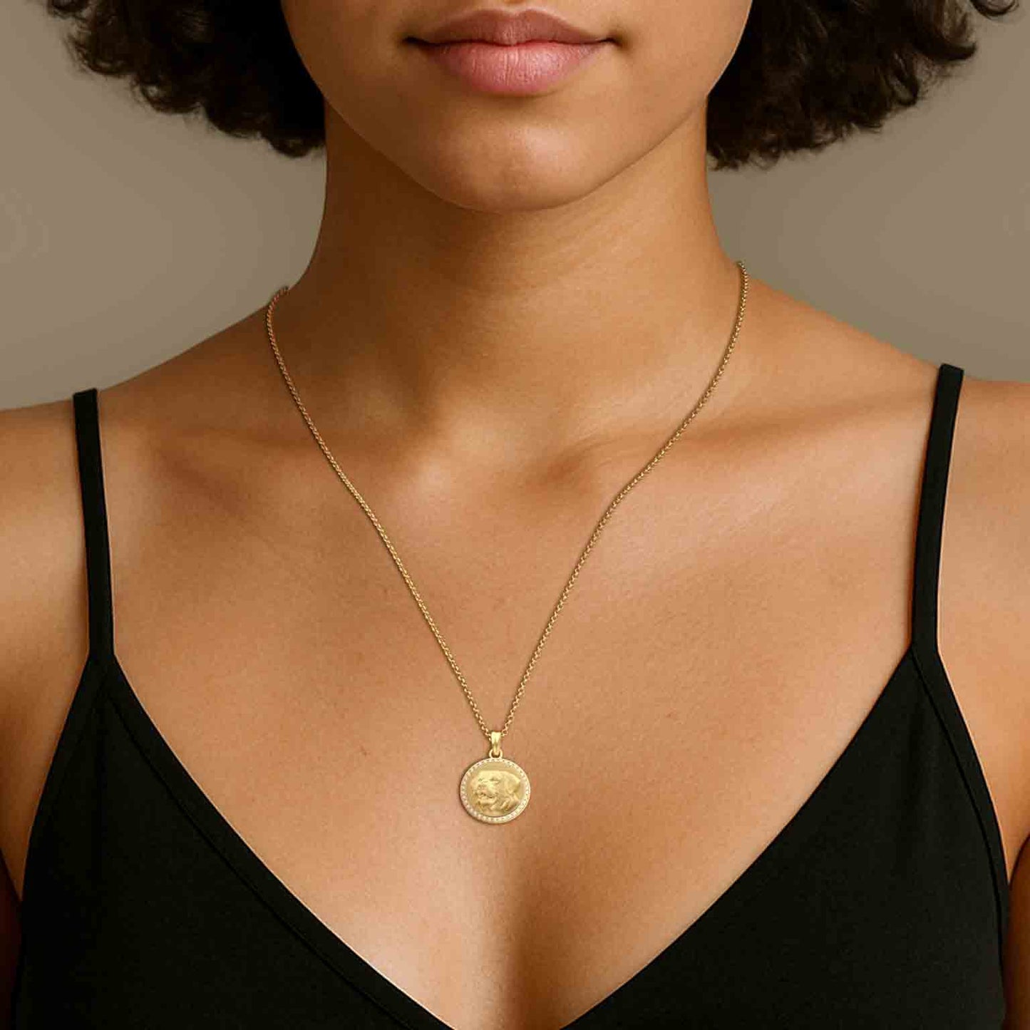 Momenta – Relief Halo Pendant