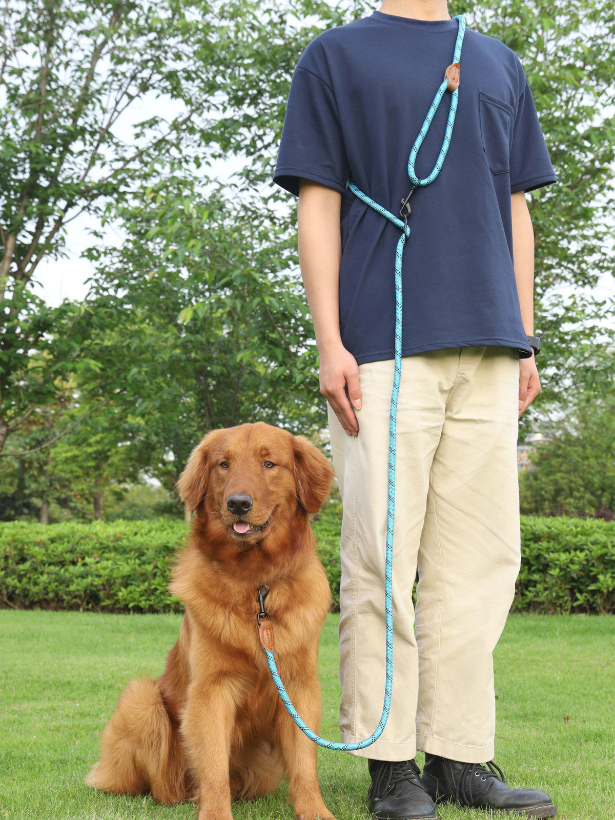 Pet Multifunctional Adjustable Reflective Hand Holding Rope